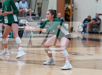 Thumbnail 1 in Floyd Central @ Avon photogallery.