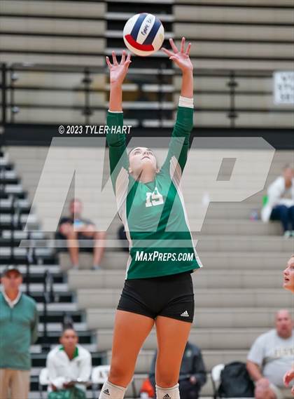 Thumbnail 3 in Floyd Central @ Avon photogallery.