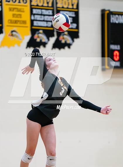 Thumbnail 2 in Floyd Central @ Avon photogallery.