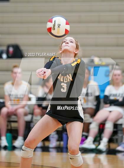 Thumbnail 3 in Floyd Central @ Avon photogallery.