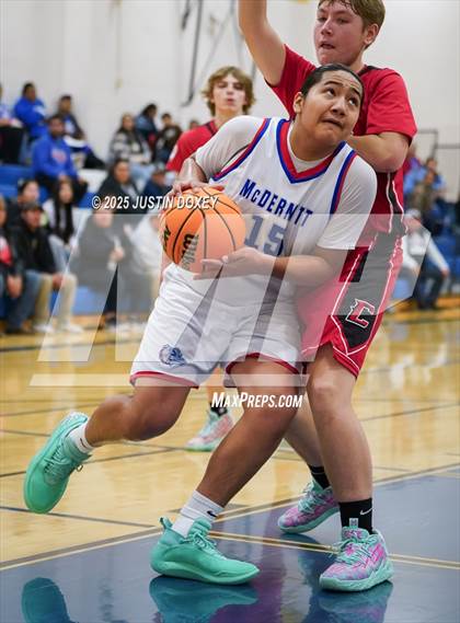 Thumbnail 1 in Carlin @ McDermitt photogallery.