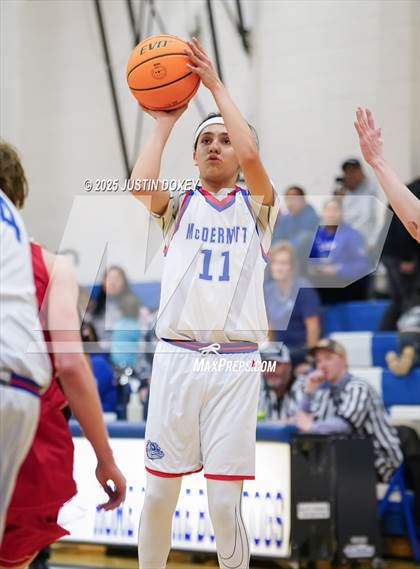 Thumbnail 3 in Carlin @ McDermitt photogallery.