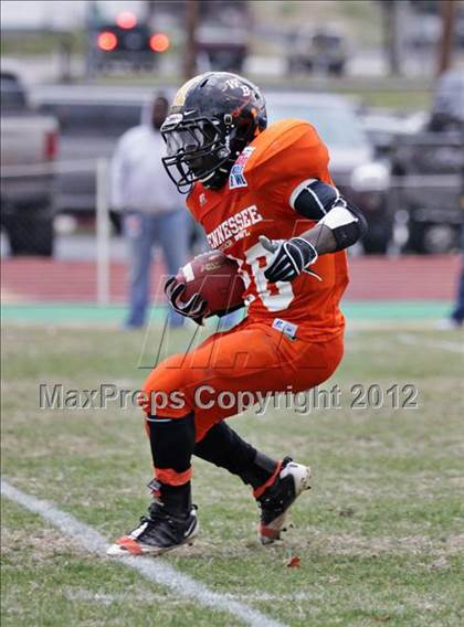 Thumbnail 1 in National Guard Border Bowl (Tennessee vs Kentucky) photogallery.