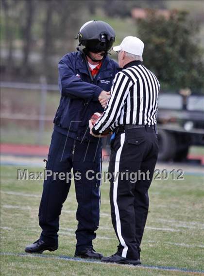 Thumbnail 1 in National Guard Border Bowl (Tennessee vs Kentucky) photogallery.