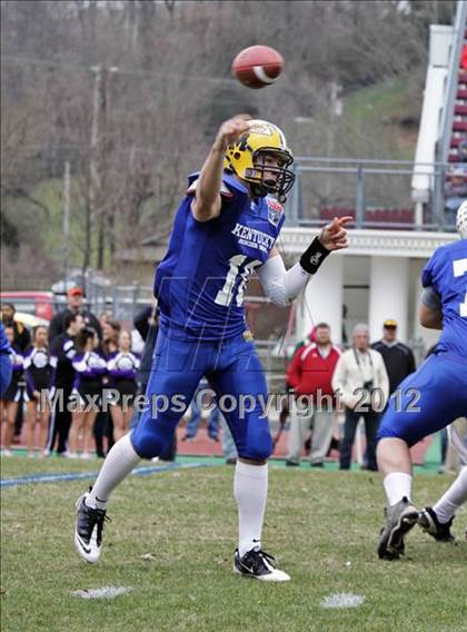 Thumbnail 1 in National Guard Border Bowl (Tennessee vs Kentucky) photogallery.
