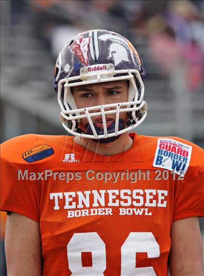 Thumbnail 1 in National Guard Border Bowl (Tennessee vs Kentucky) photogallery.