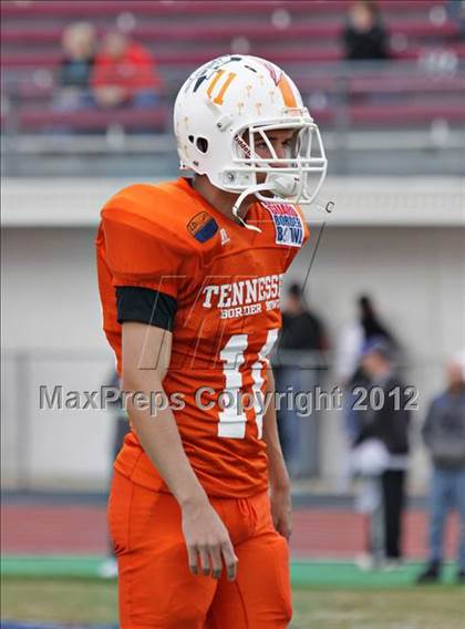 Thumbnail 1 in National Guard Border Bowl (Tennessee vs Kentucky) photogallery.