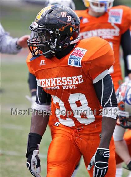 Thumbnail 1 in National Guard Border Bowl (Tennessee vs Kentucky) photogallery.