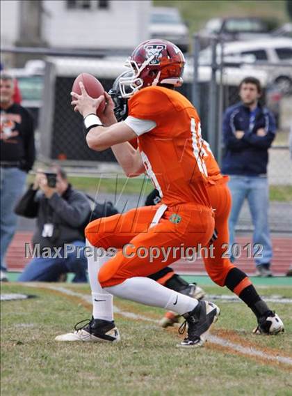 Thumbnail 1 in National Guard Border Bowl (Tennessee vs Kentucky) photogallery.