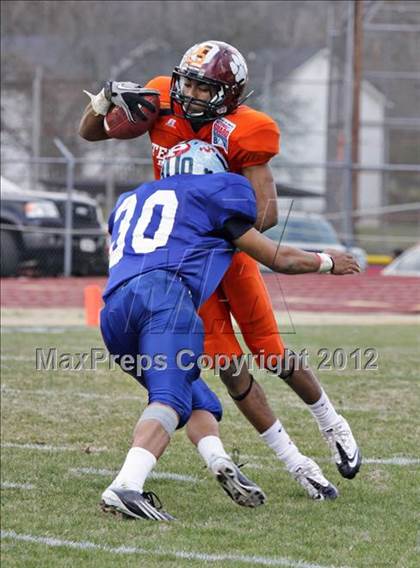 Thumbnail 3 in National Guard Border Bowl (Tennessee vs Kentucky) photogallery.
