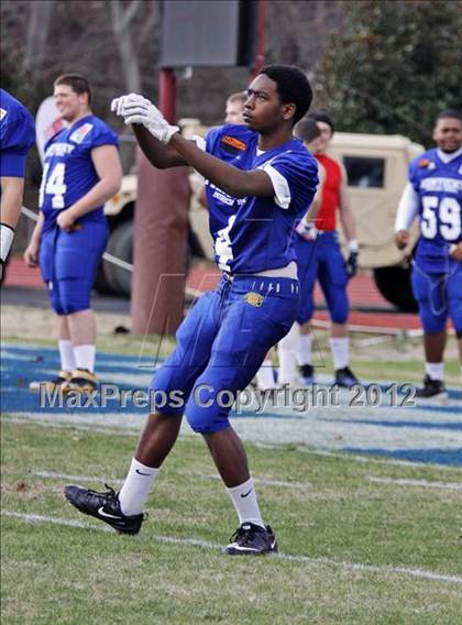 Thumbnail 1 in National Guard Border Bowl (Tennessee vs Kentucky) photogallery.