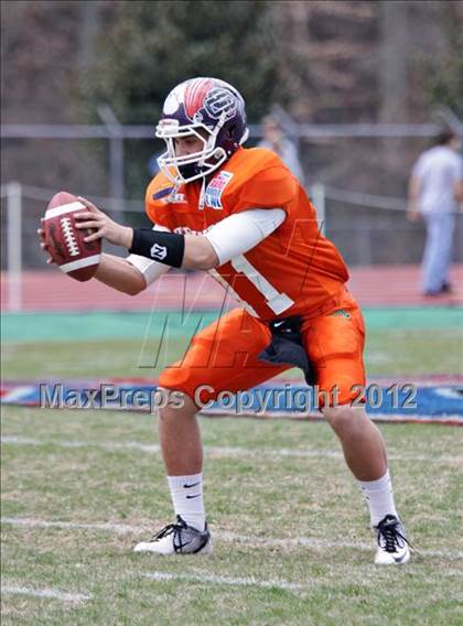 Thumbnail 1 in National Guard Border Bowl (Tennessee vs Kentucky) photogallery.