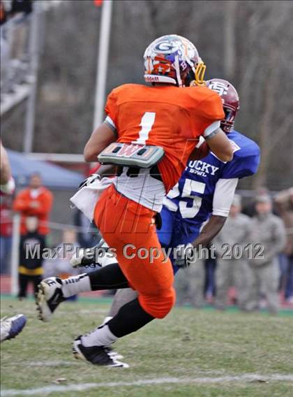 Thumbnail 1 in National Guard Border Bowl (Tennessee vs Kentucky) photogallery.