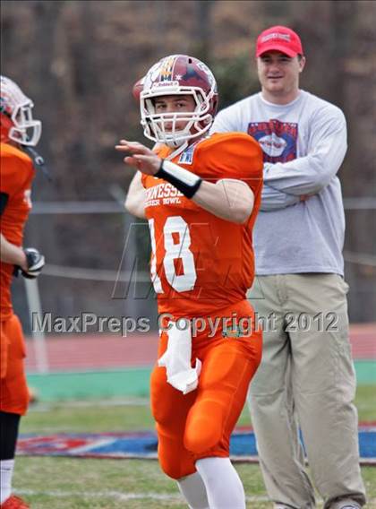 Thumbnail 1 in National Guard Border Bowl (Tennessee vs Kentucky) photogallery.
