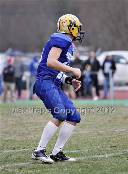 Thumbnail 1 in National Guard Border Bowl (Tennessee vs Kentucky) photogallery.