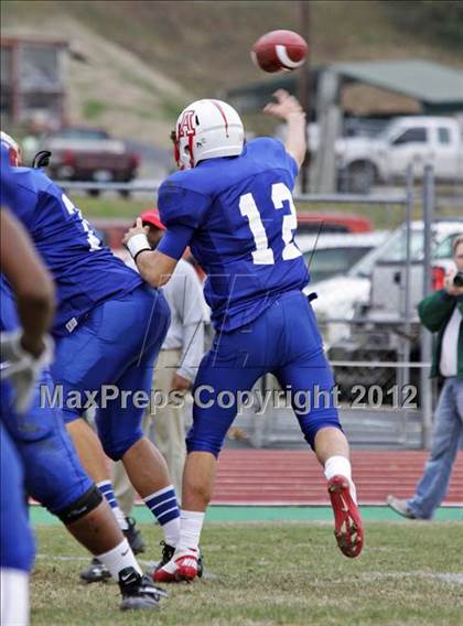 Thumbnail 2 in National Guard Border Bowl (Tennessee vs Kentucky) photogallery.