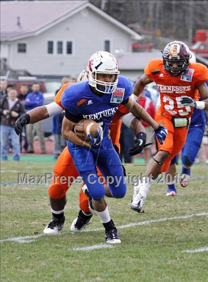 Thumbnail 2 in National Guard Border Bowl (Tennessee vs Kentucky) photogallery.
