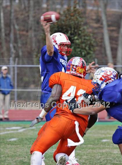 Thumbnail 1 in National Guard Border Bowl (Tennessee vs Kentucky) photogallery.