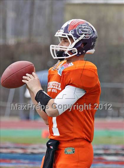 Thumbnail 1 in National Guard Border Bowl (Tennessee vs Kentucky) photogallery.