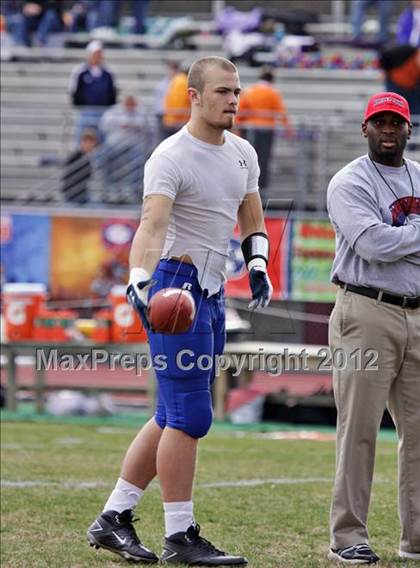 Thumbnail 1 in National Guard Border Bowl (Tennessee vs Kentucky) photogallery.