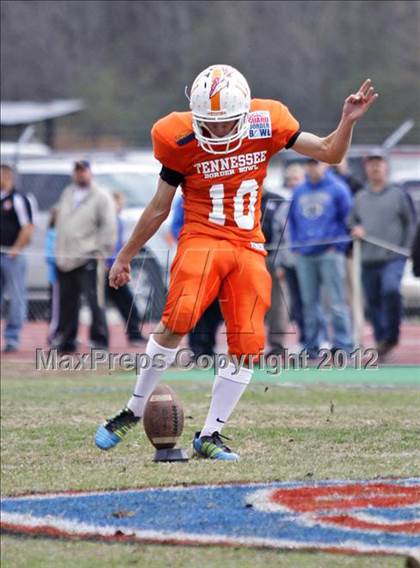 Thumbnail 3 in National Guard Border Bowl (Tennessee vs Kentucky) photogallery.