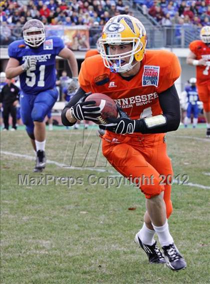 Thumbnail 3 in National Guard Border Bowl (Tennessee vs Kentucky) photogallery.