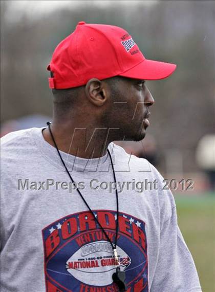 Thumbnail 1 in National Guard Border Bowl (Tennessee vs Kentucky) photogallery.
