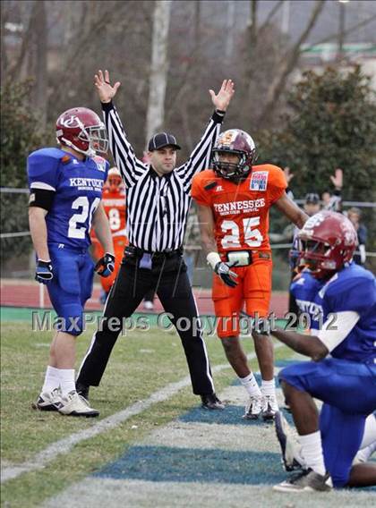 Thumbnail 3 in National Guard Border Bowl (Tennessee vs Kentucky) photogallery.