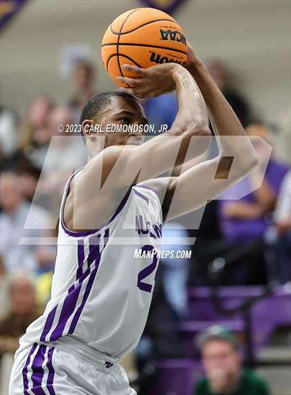 Thumbnail 1 in Knoxville Catholic @ Lipscomb Academy photogallery.