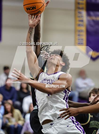 Thumbnail 3 in Knoxville Catholic @ Lipscomb Academy photogallery.