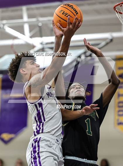 Thumbnail 3 in Knoxville Catholic @ Lipscomb Academy photogallery.