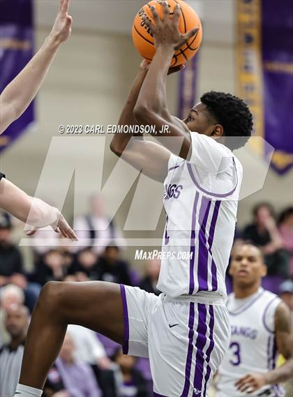 Thumbnail 1 in Knoxville Catholic @ Lipscomb Academy photogallery.