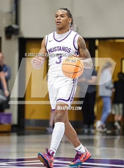 Thumbnail 2 in Knoxville Catholic @ Lipscomb Academy photogallery.