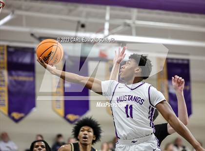 Thumbnail 2 in Knoxville Catholic @ Lipscomb Academy photogallery.