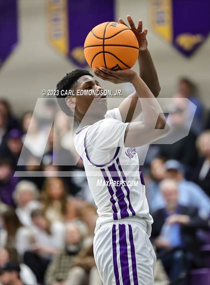 Thumbnail 1 in Knoxville Catholic @ Lipscomb Academy photogallery.
