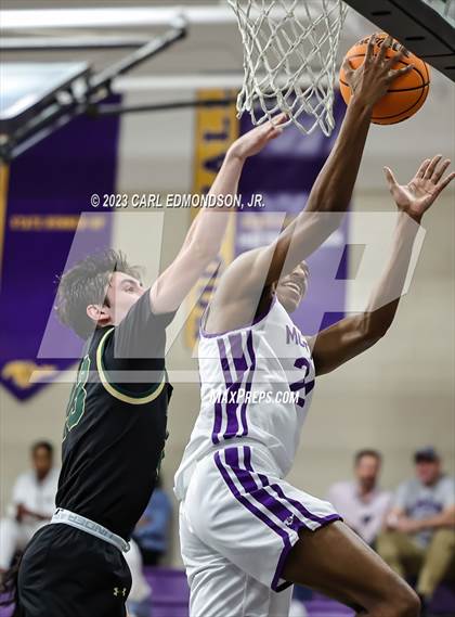 Thumbnail 1 in Knoxville Catholic @ Lipscomb Academy photogallery.