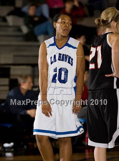 Thumbnail 2 in THESA vs. Hebron photogallery.