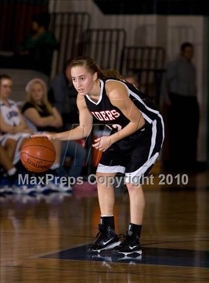 Thumbnail 2 in THESA vs. Hebron photogallery.