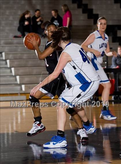 Thumbnail 3 in THESA vs. Hebron photogallery.