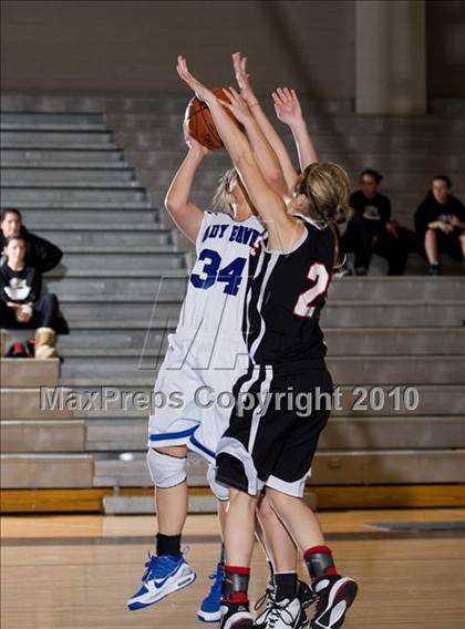 Thumbnail 2 in THESA vs. Hebron photogallery.
