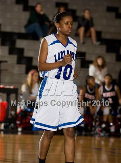 Thumbnail 1 in THESA vs. Hebron photogallery.