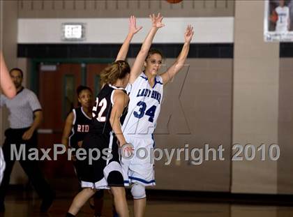 Thumbnail 3 in THESA vs. Hebron photogallery.