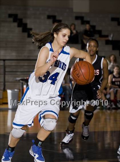 Thumbnail 3 in THESA vs. Hebron photogallery.