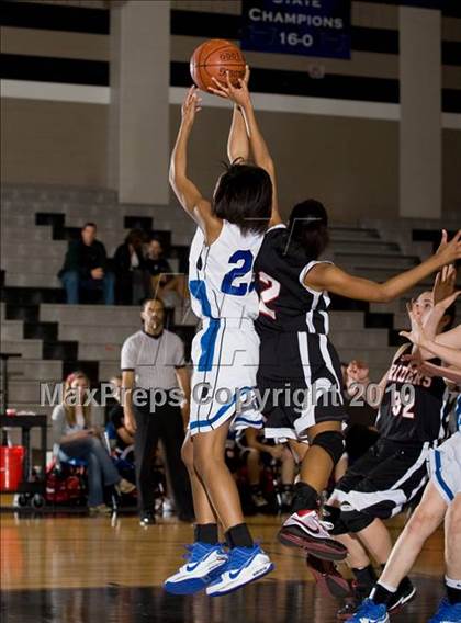 Thumbnail 2 in THESA vs. Hebron photogallery.