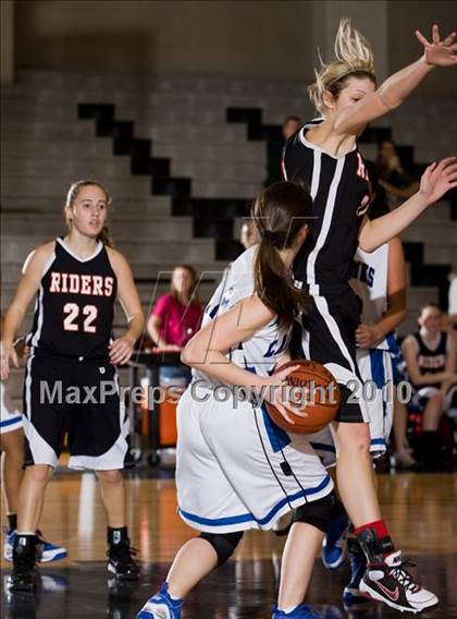 Thumbnail 1 in THESA vs. Hebron photogallery.