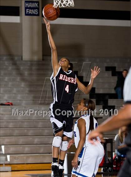 Thumbnail 1 in THESA vs. Hebron photogallery.