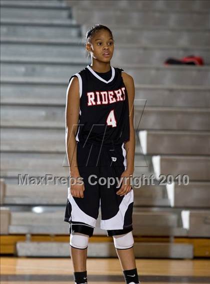 Thumbnail 3 in THESA vs. Hebron photogallery.