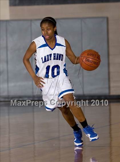 Thumbnail 1 in THESA vs. Hebron photogallery.