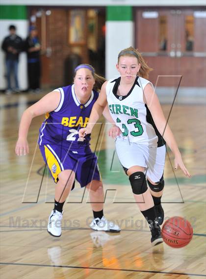 Thumbnail 3 in Clayton @ Siren photogallery.