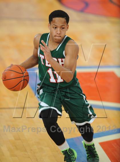 Thumbnail 2 in Ballard vs Indianapolis Arsenal Technical (Marshall County Hoopfest) photogallery.